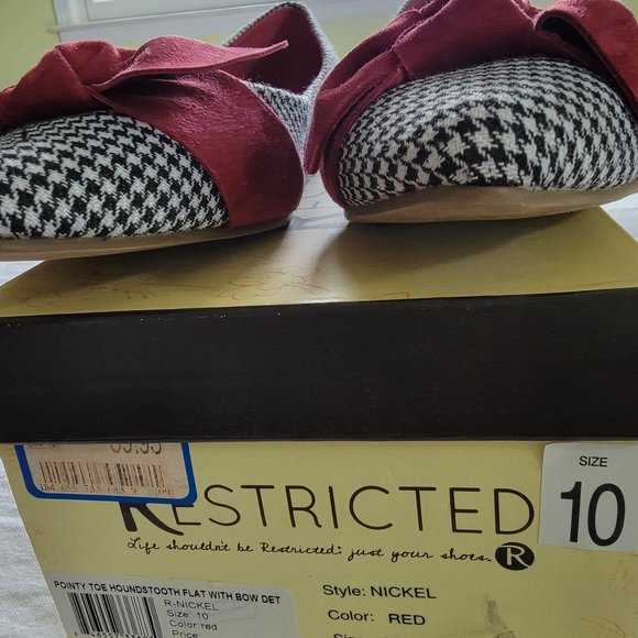 Restricted Shoes - size 10 black & white flats